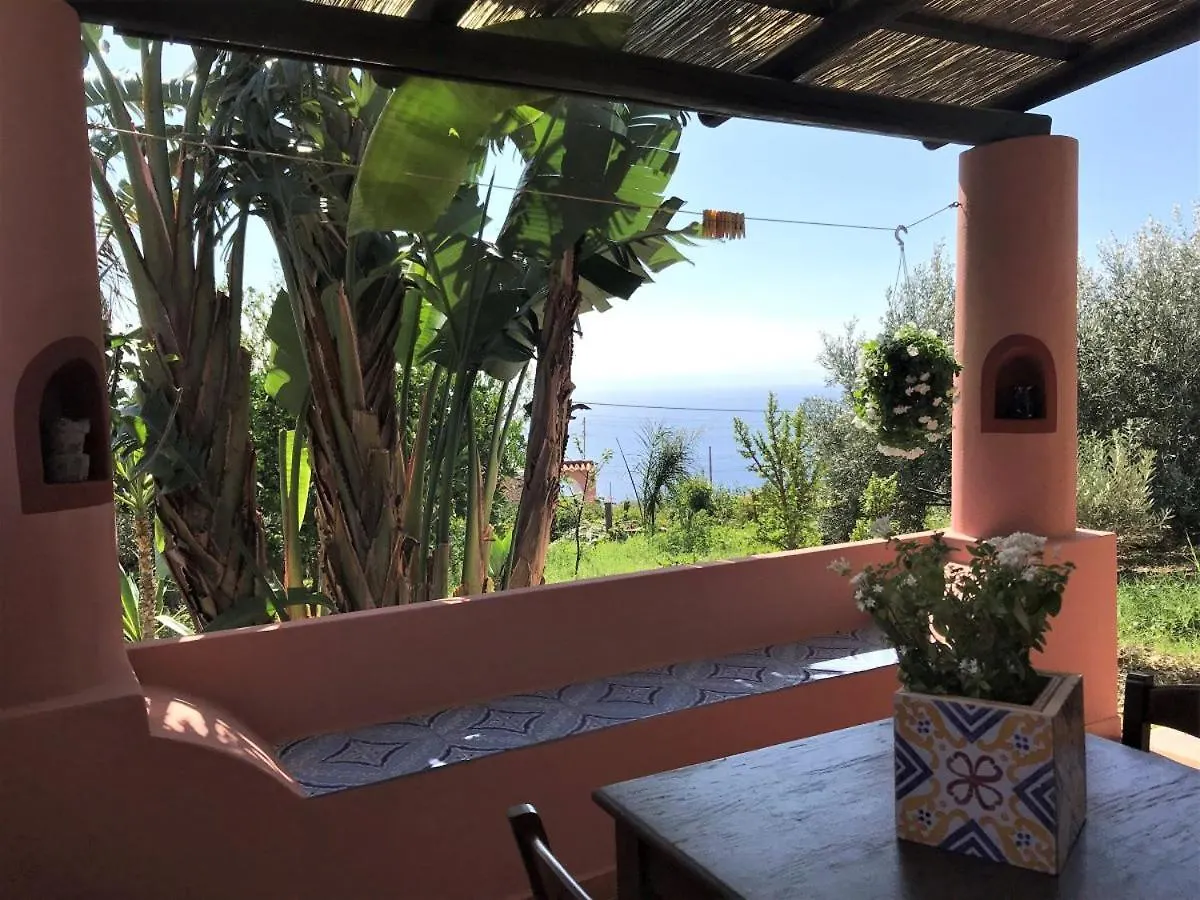 Case Il Mandorlo - Immersi Nella Natura E Terrazzi Vista Mare Leni Holiday home